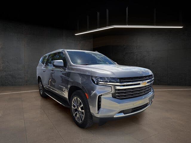 2022 Chevrolet Suburban LT