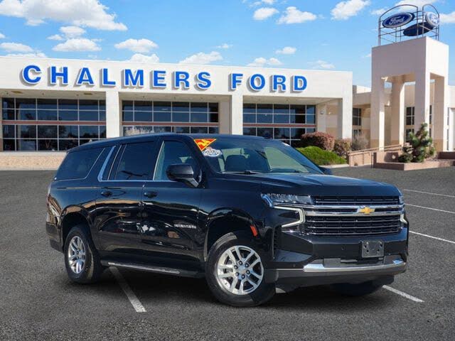2024 Chevrolet Suburban LT