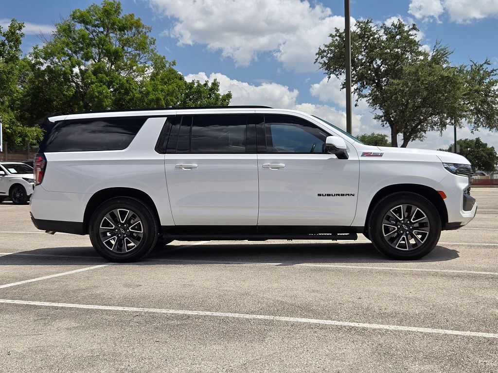2021 Chevrolet Suburban Z71