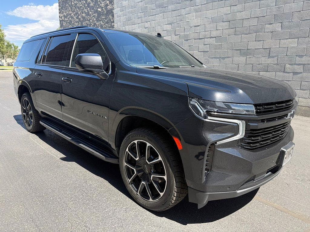 2024 Chevrolet Suburban RST
