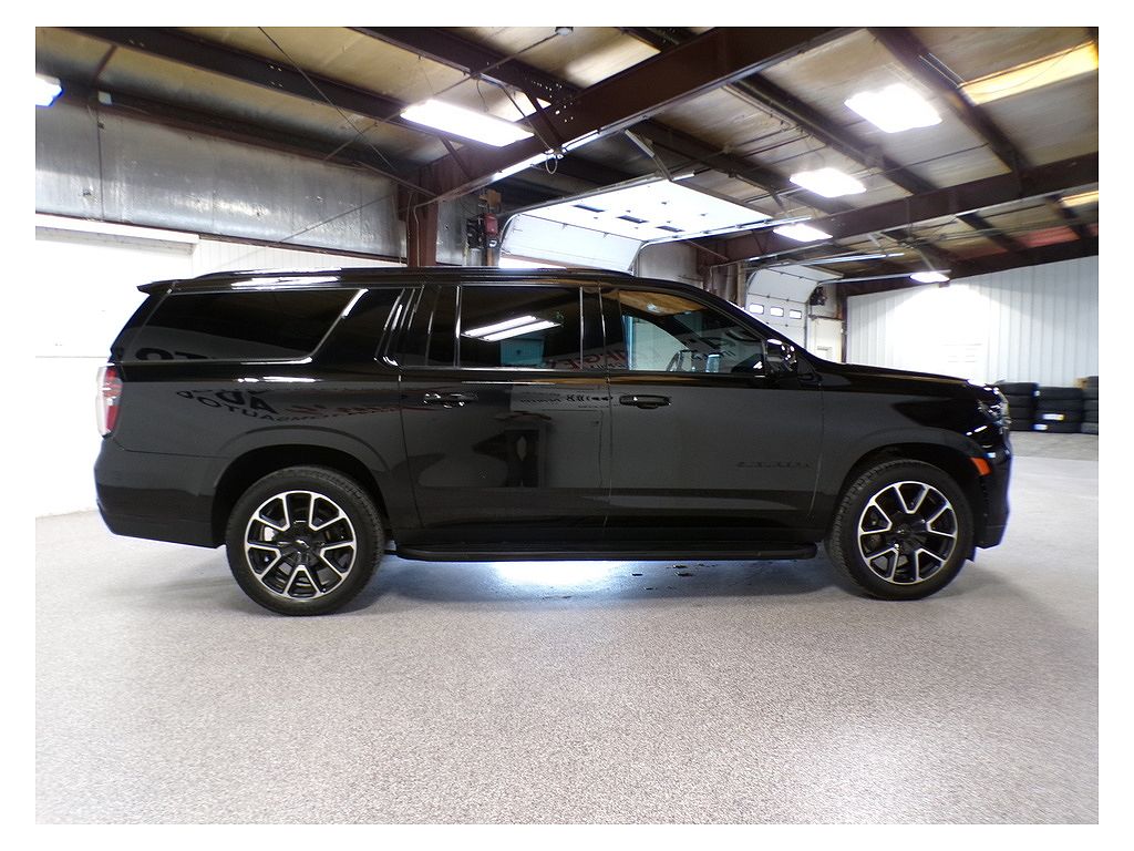 2021 Chevrolet Suburban RST