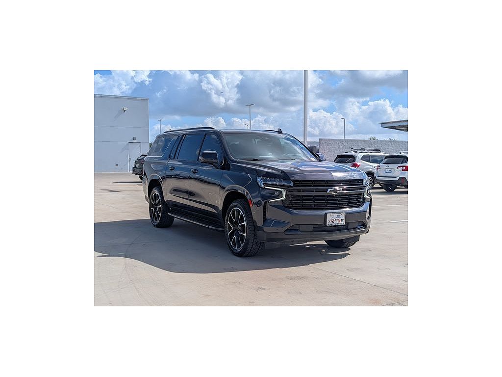 2023 Chevrolet Suburban RST