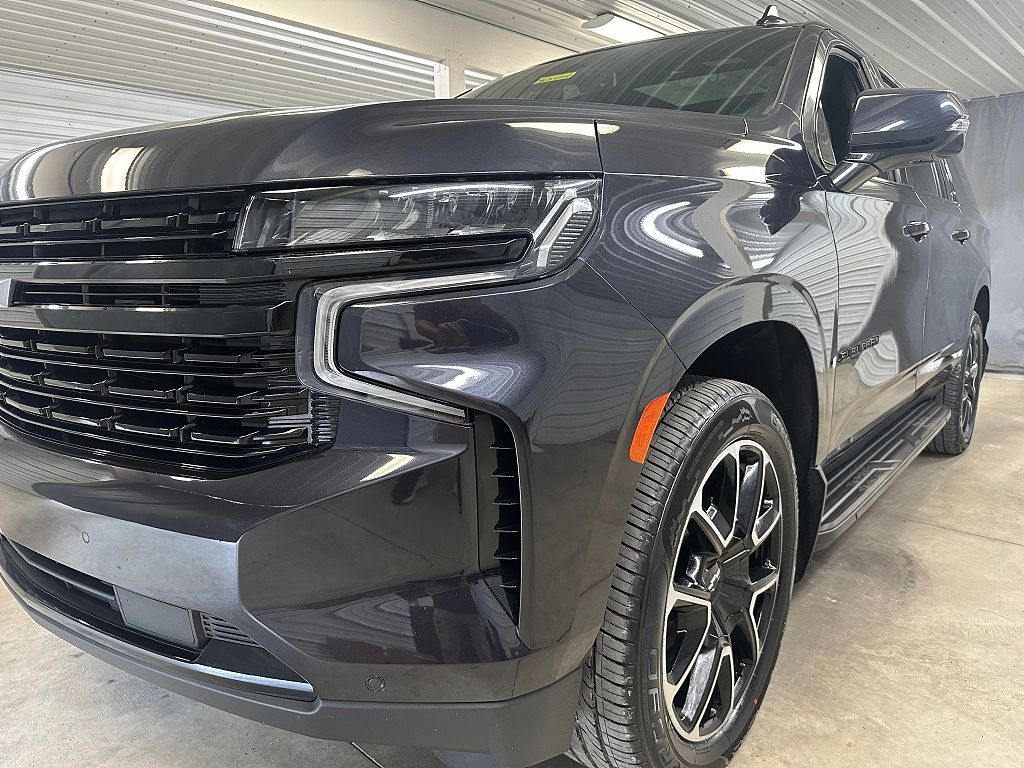 2024 Chevrolet Suburban RST