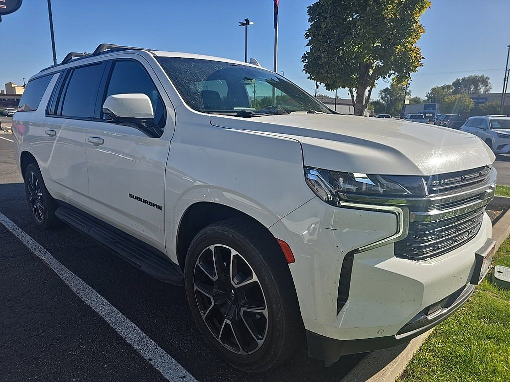 2021 Chevrolet Suburban RST