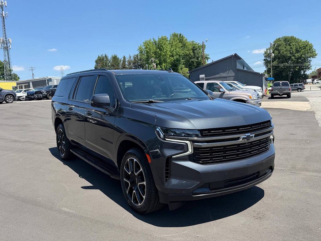 2022 Chevrolet Suburban RST