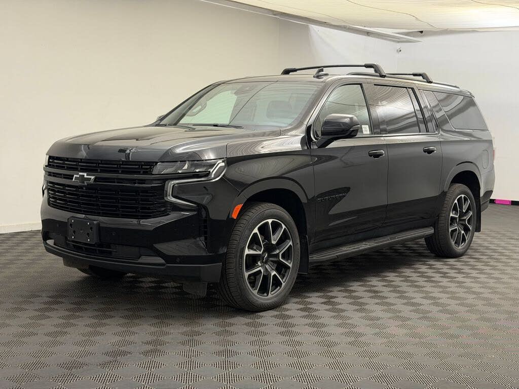 2023 Chevrolet Suburban RST