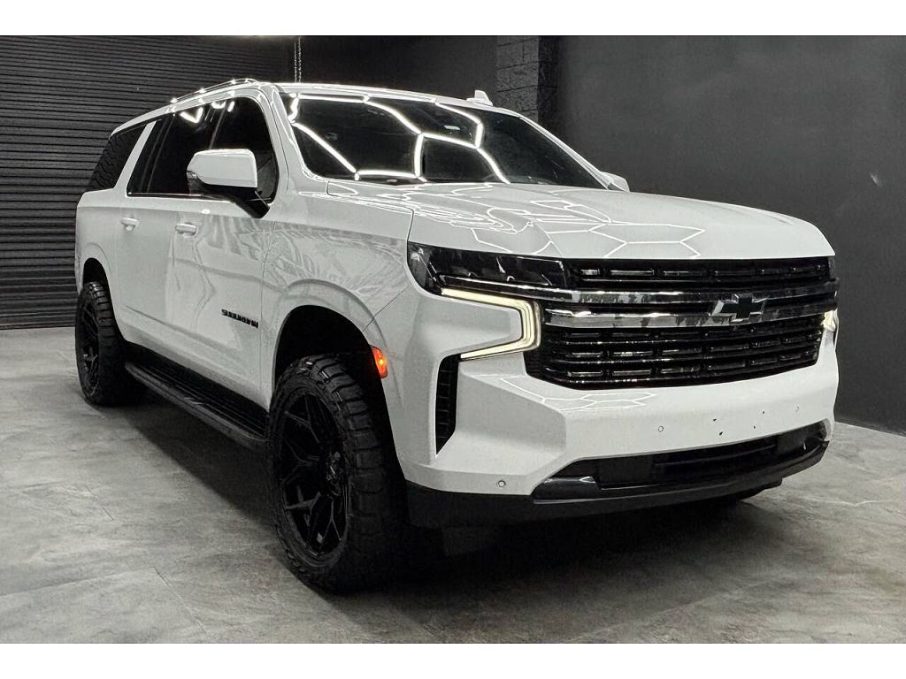 2022 Chevrolet Suburban RST