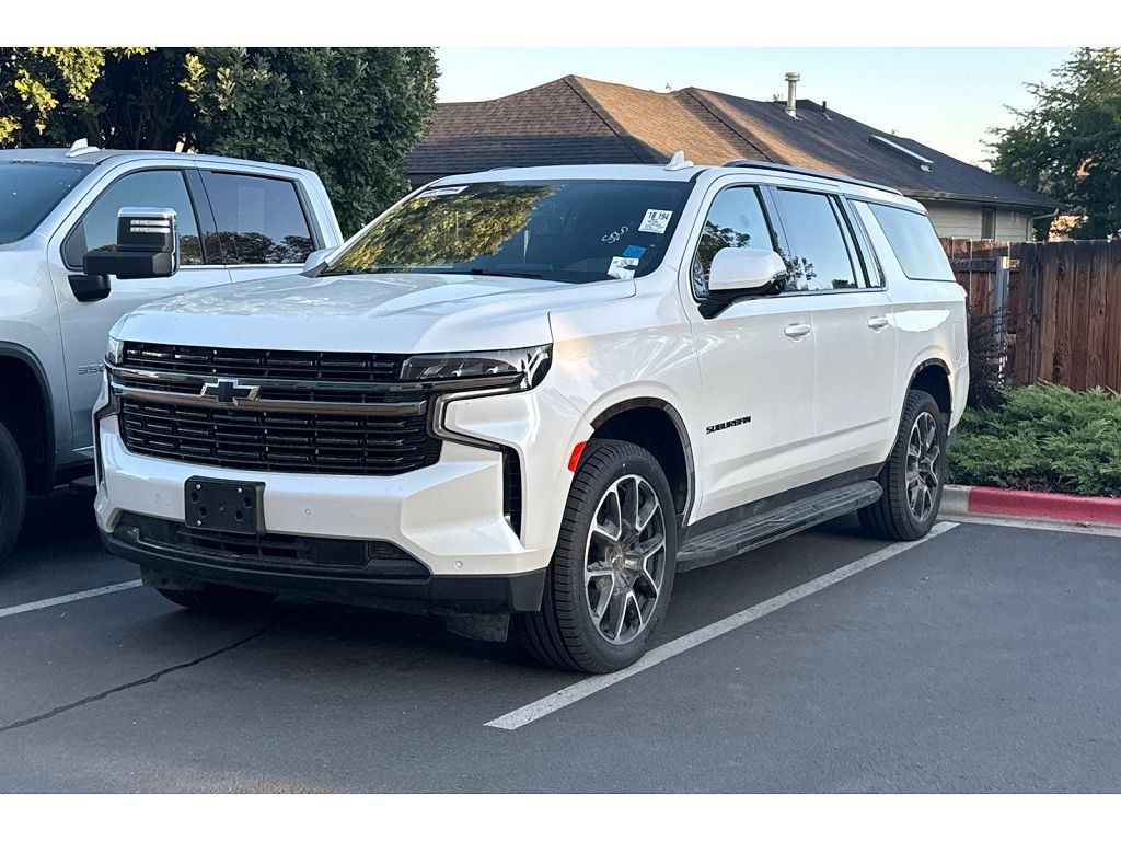 2022 Chevrolet Suburban RST