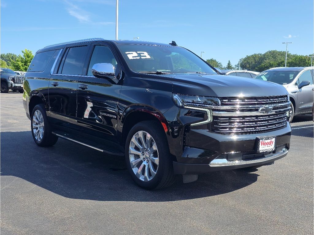 2023 Chevrolet Suburban Premier