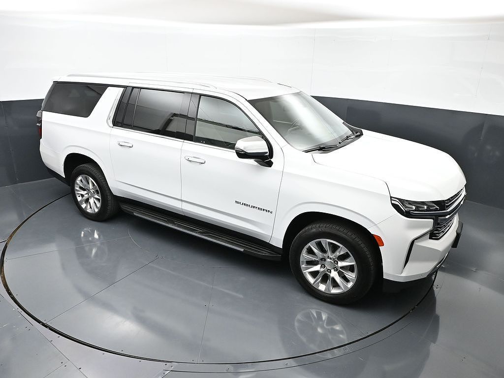 2023 Chevrolet Suburban Premier