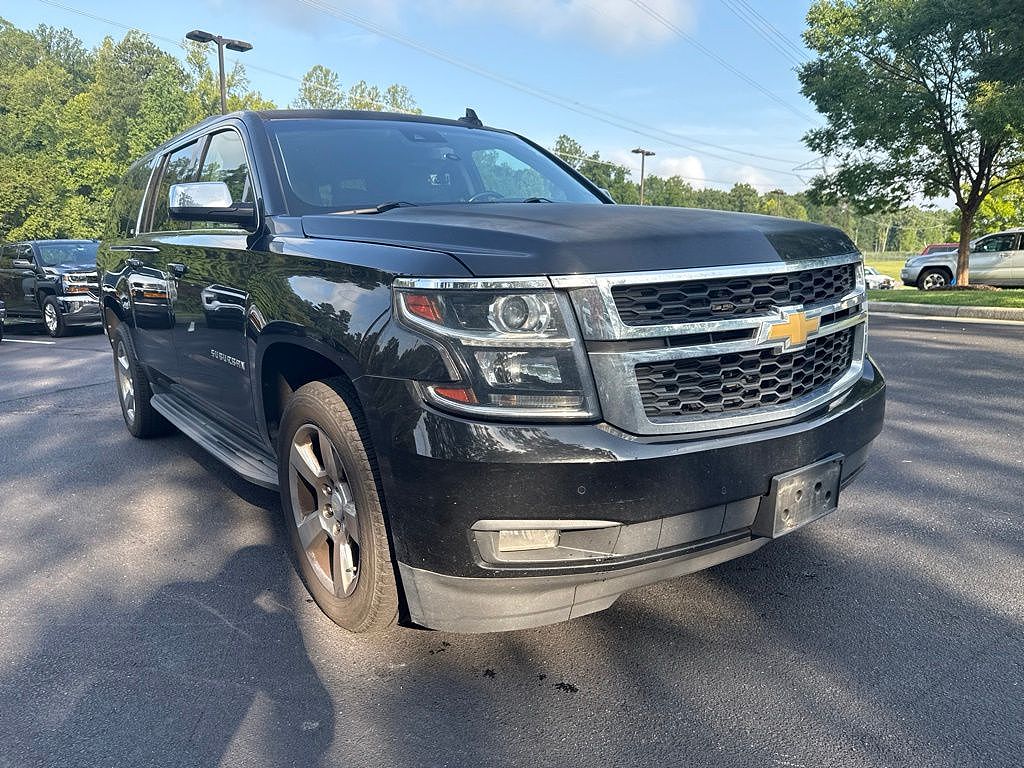 2017 Chevrolet Suburban LT