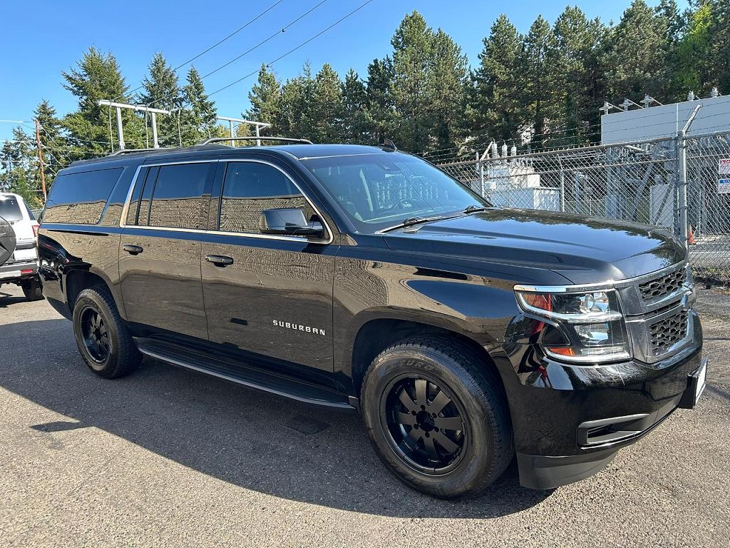 2018 Chevrolet Suburban LT