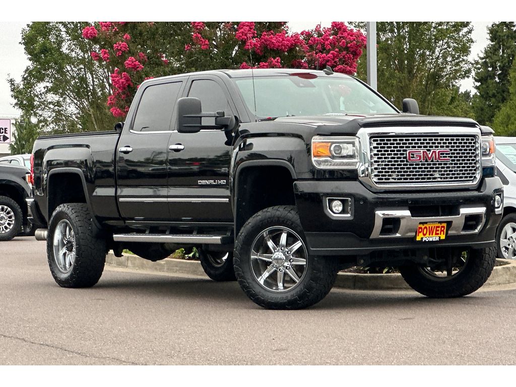 2015 GMC Sierra 2500HD Denali