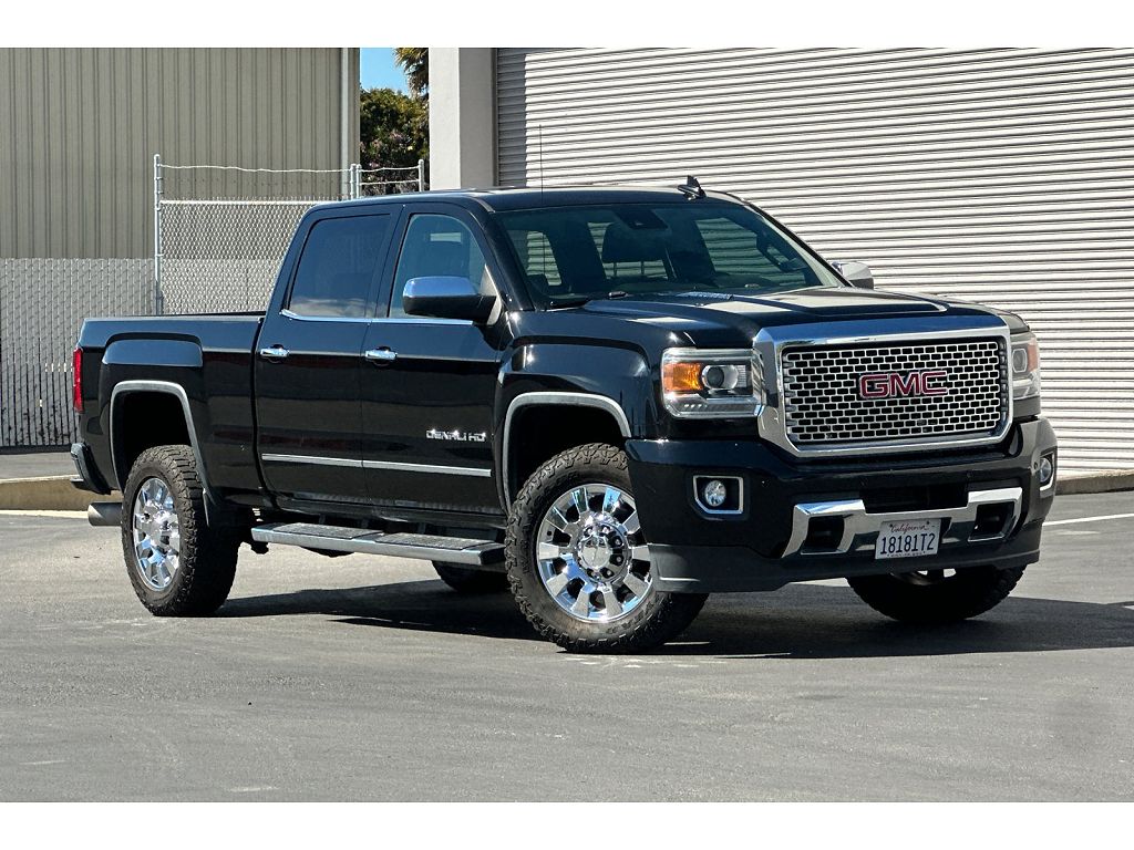 2015 GMC Sierra 2500HD Denali