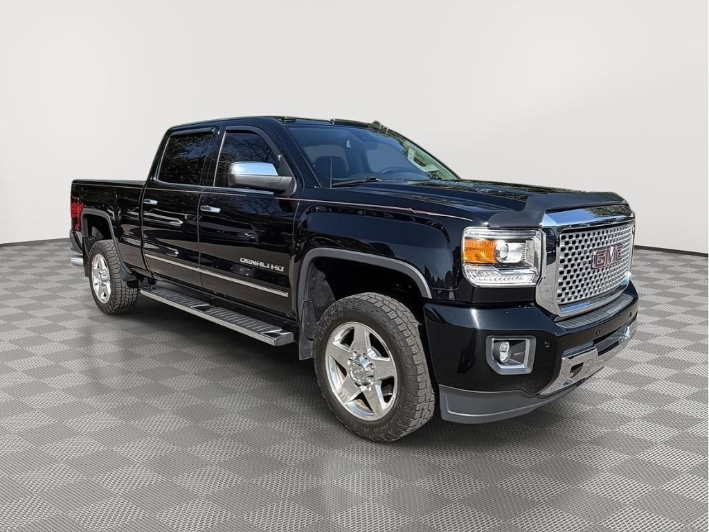 2015 GMC Sierra 2500HD Denali