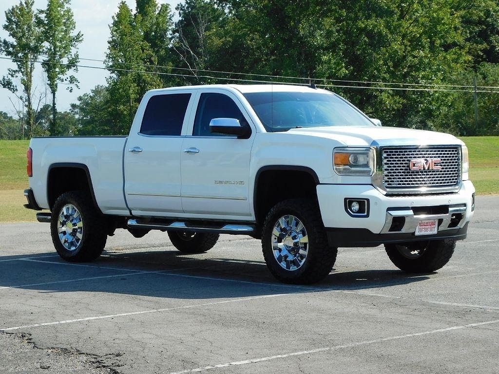 2015 GMC Sierra 2500HD Denali