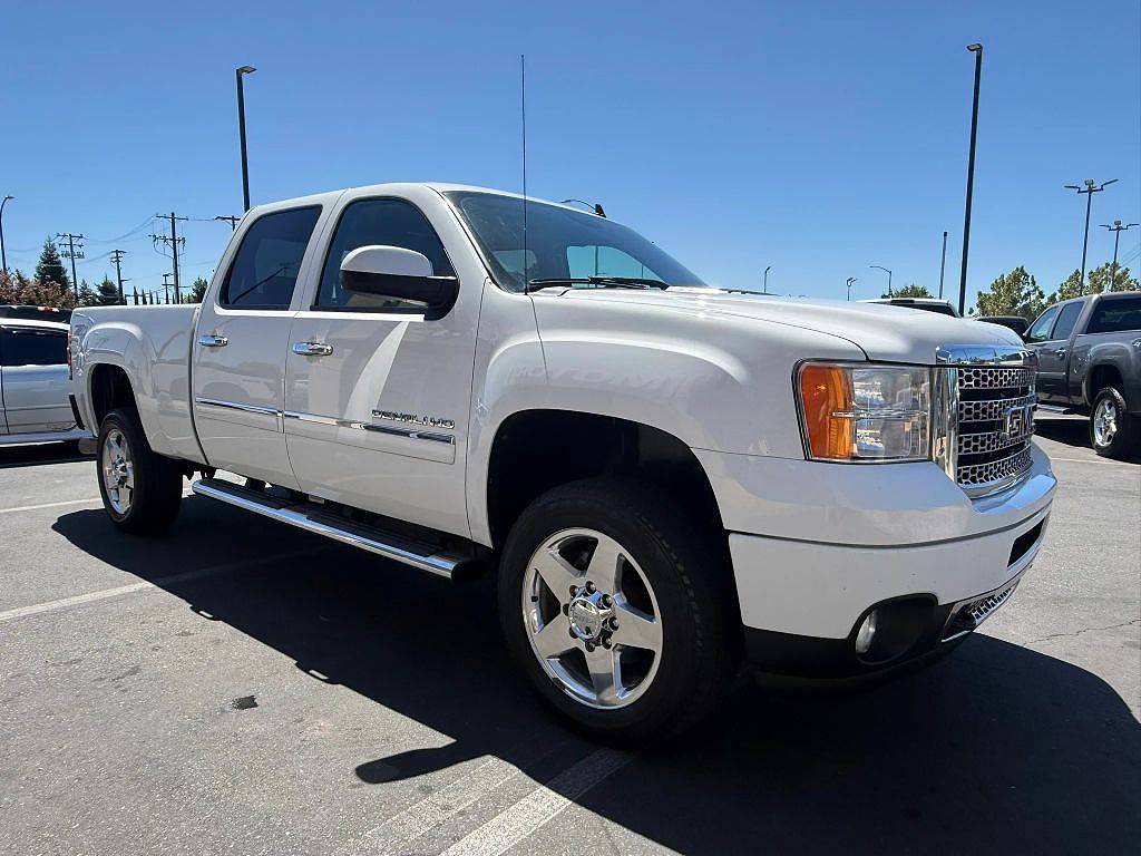 2011 GMC Sierra 2500HD Denali