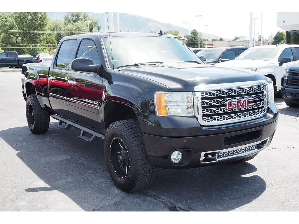 2013 GMC Sierra 2500HD Denali