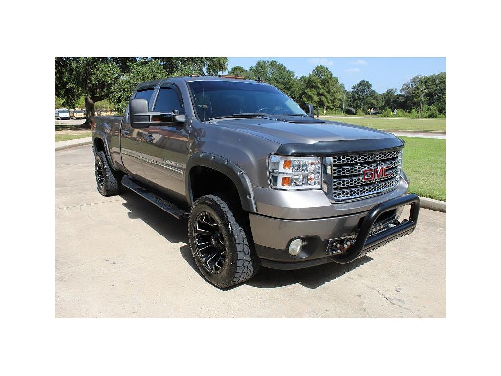 2013 GMC Sierra 2500HD Denali