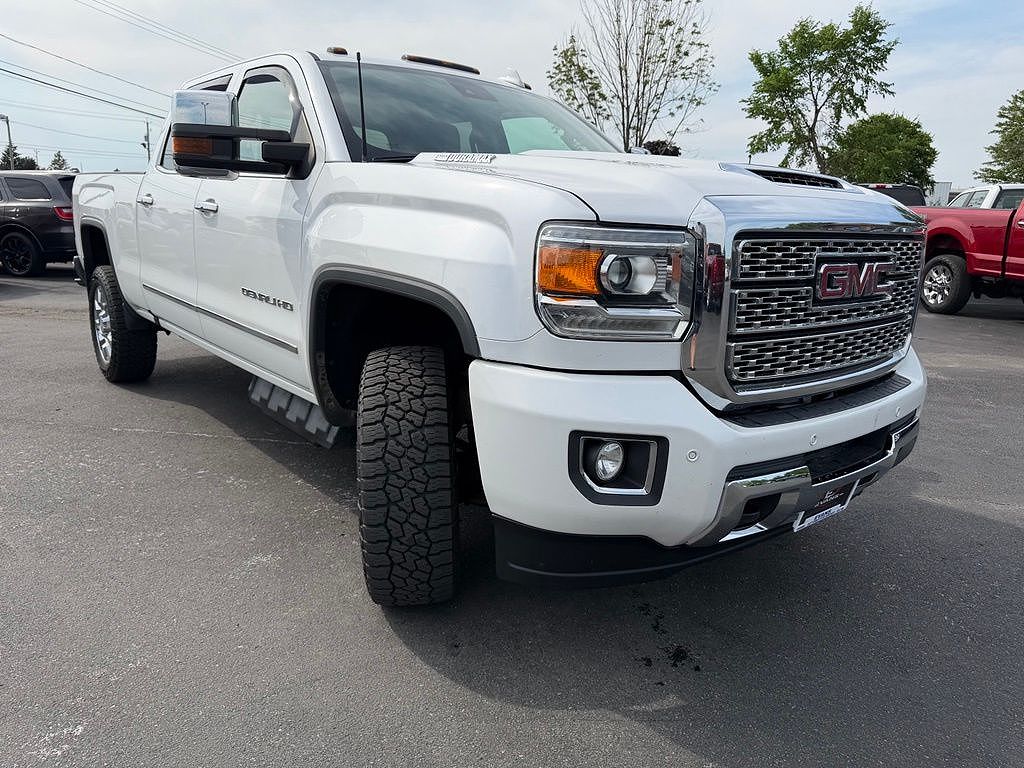 2019 GMC Sierra 2500HD Denali