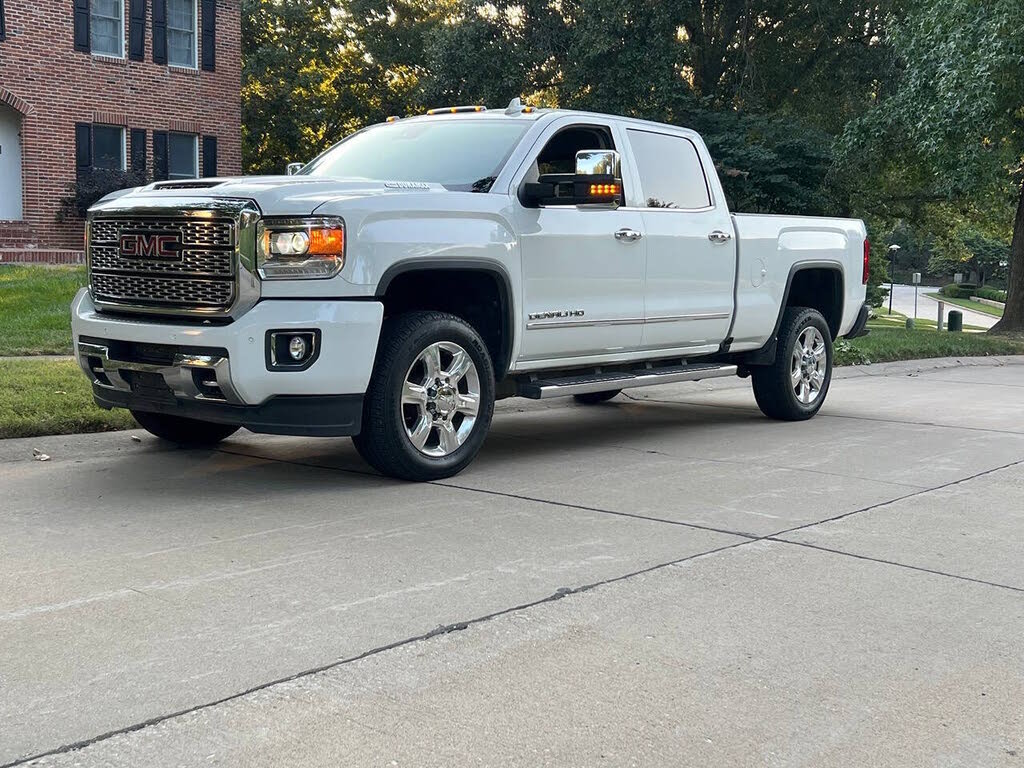 2019 GMC Sierra 2500HD Denali