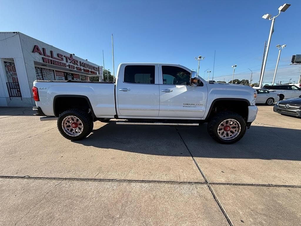 2019 GMC Sierra 2500HD Denali
