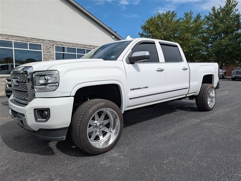 2016 GMC Sierra 2500HD Denali