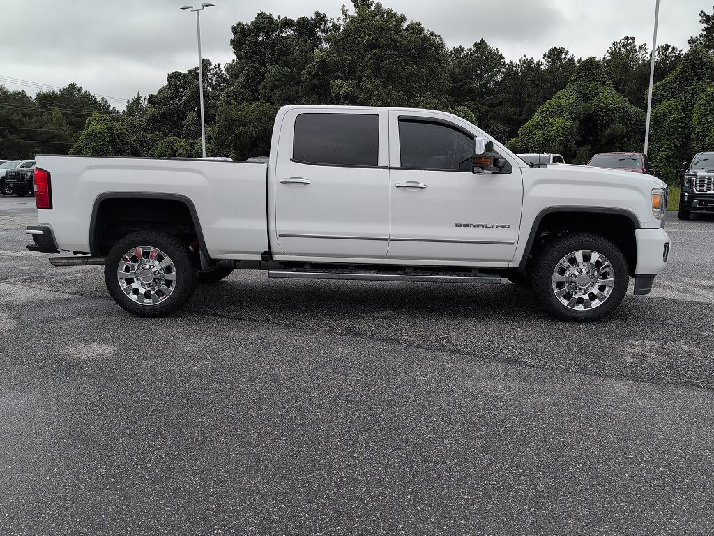 2016 GMC Sierra 2500HD Denali