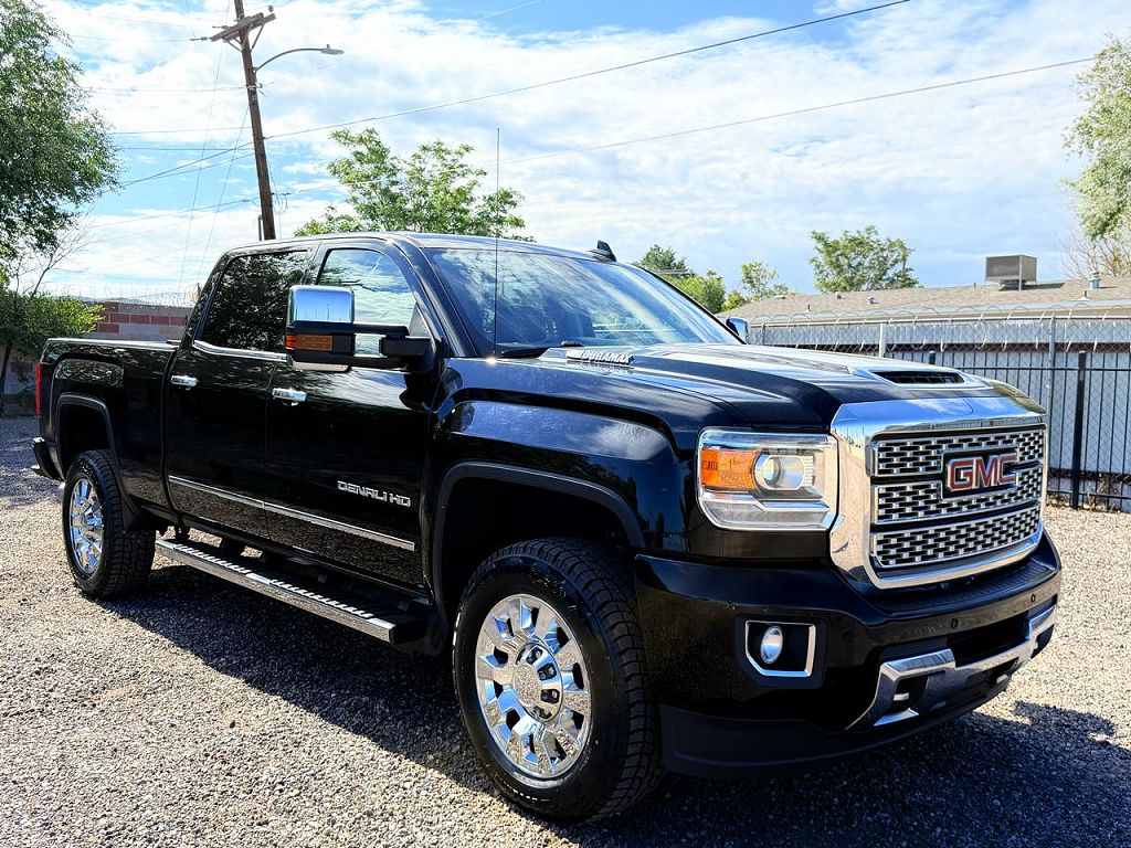 2018 GMC Sierra 2500HD Denali