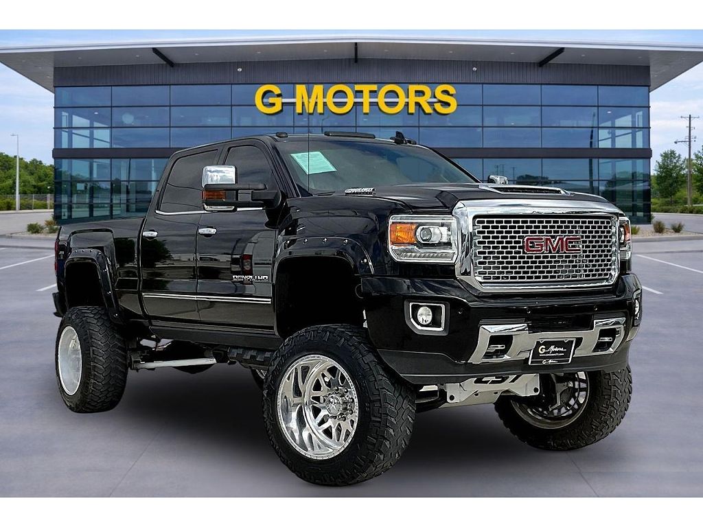 2017 GMC Sierra 2500HD Denali