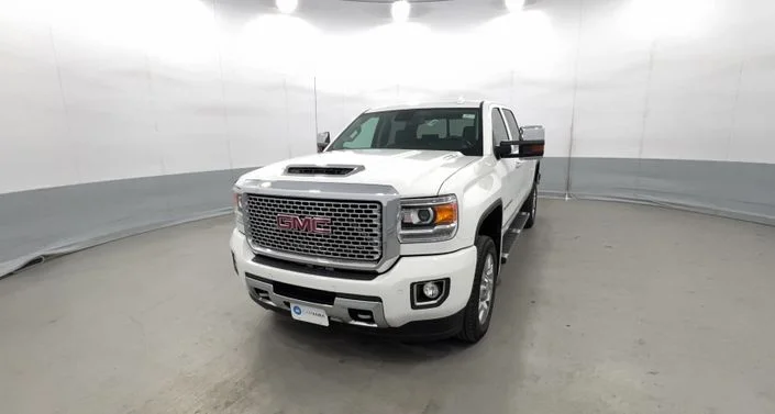2017 GMC Sierra 2500 HD Crew Cab Denali