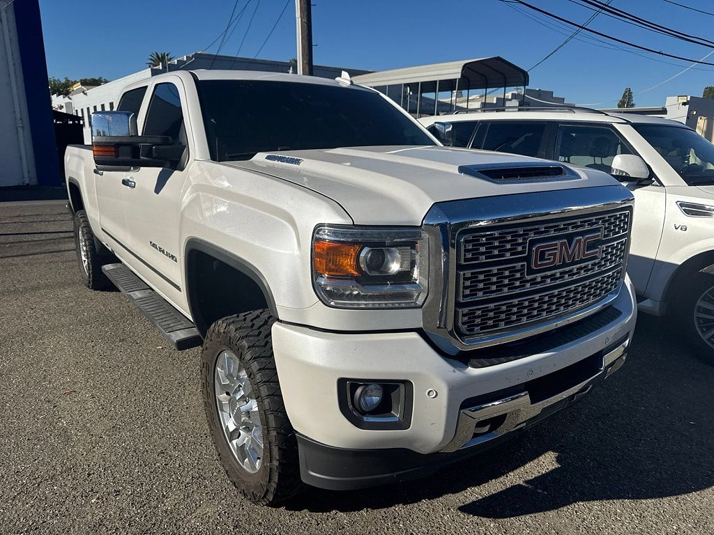 2018 GMC Sierra 2500HD Denali