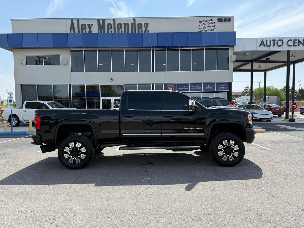 2018 GMC Sierra 2500HD Denali