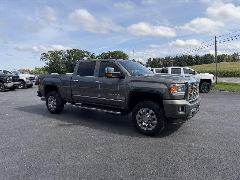 2018 GMC Sierra 2500HD Denali