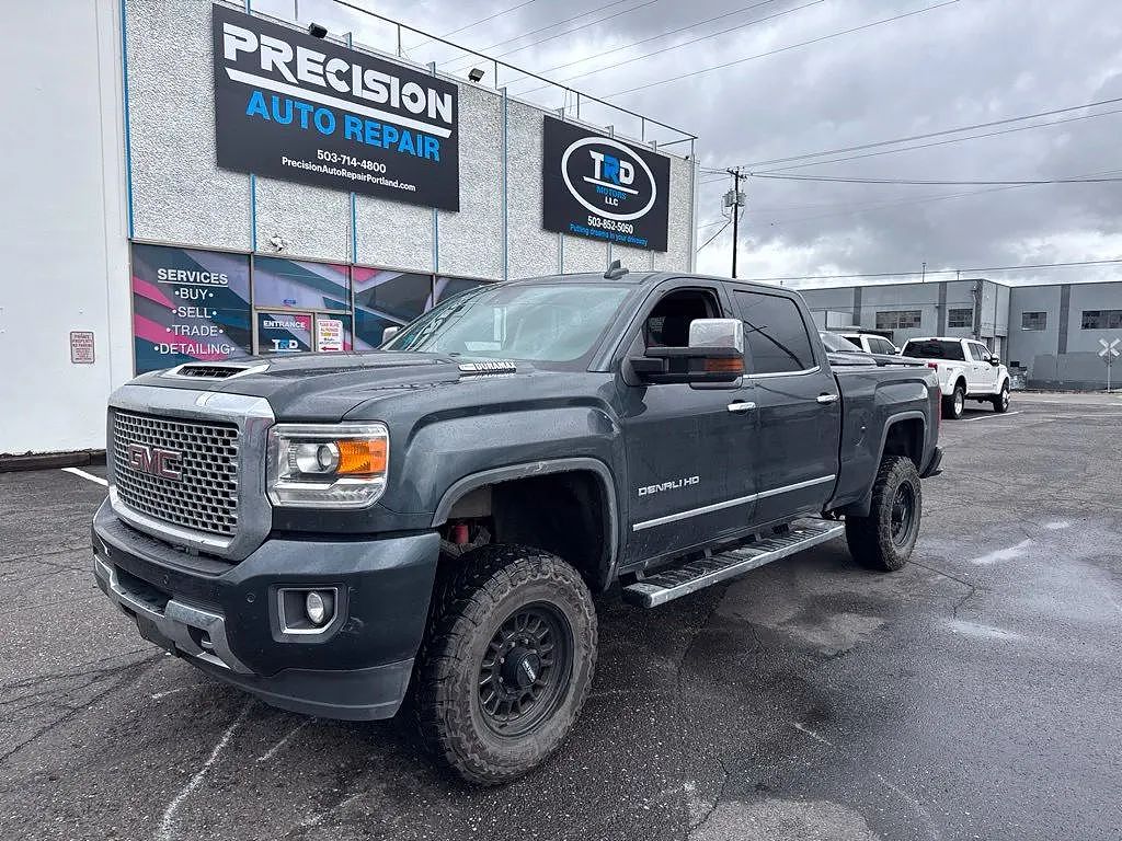 2017 GMC Sierra 2500HD Denali