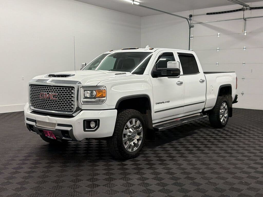 2017 GMC Sierra 2500HD Denali