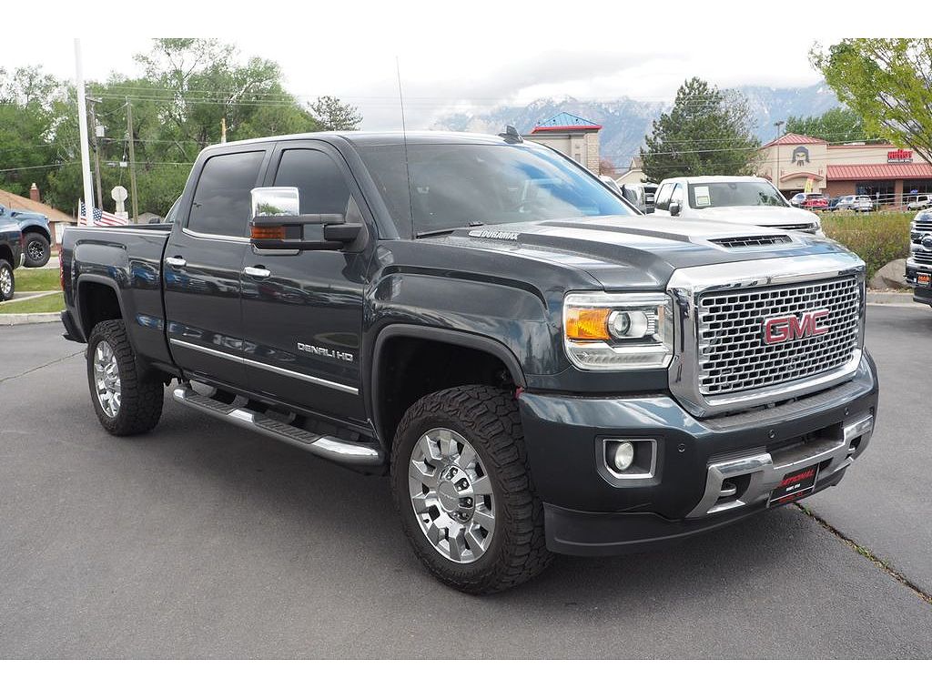 2017 GMC Sierra 2500HD Denali