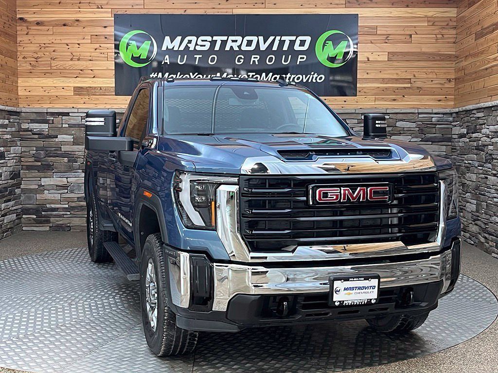 2025 GMC Sierra 3500 HD Pro