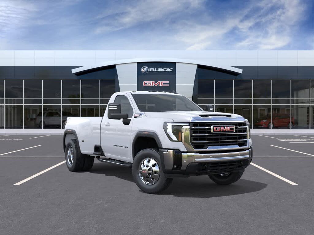 2026 GMC Sierra 3500 SLE
