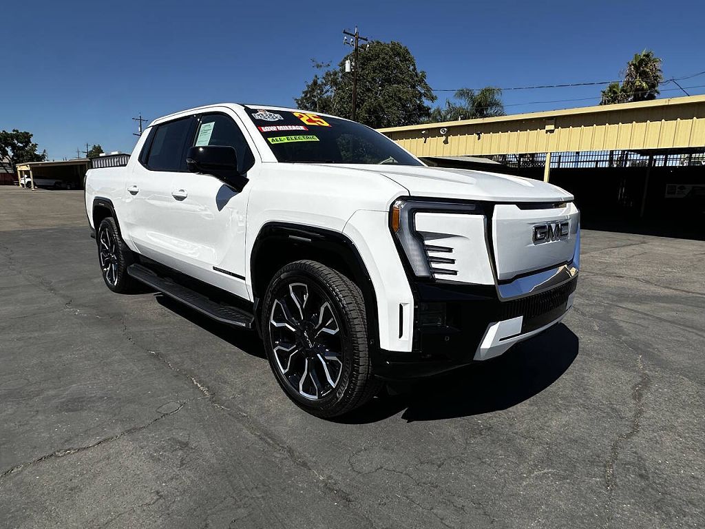 2025 GMC Sierra EV Denali Max Range