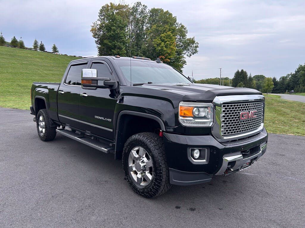2015 GMC Sierra 3500HD Denali