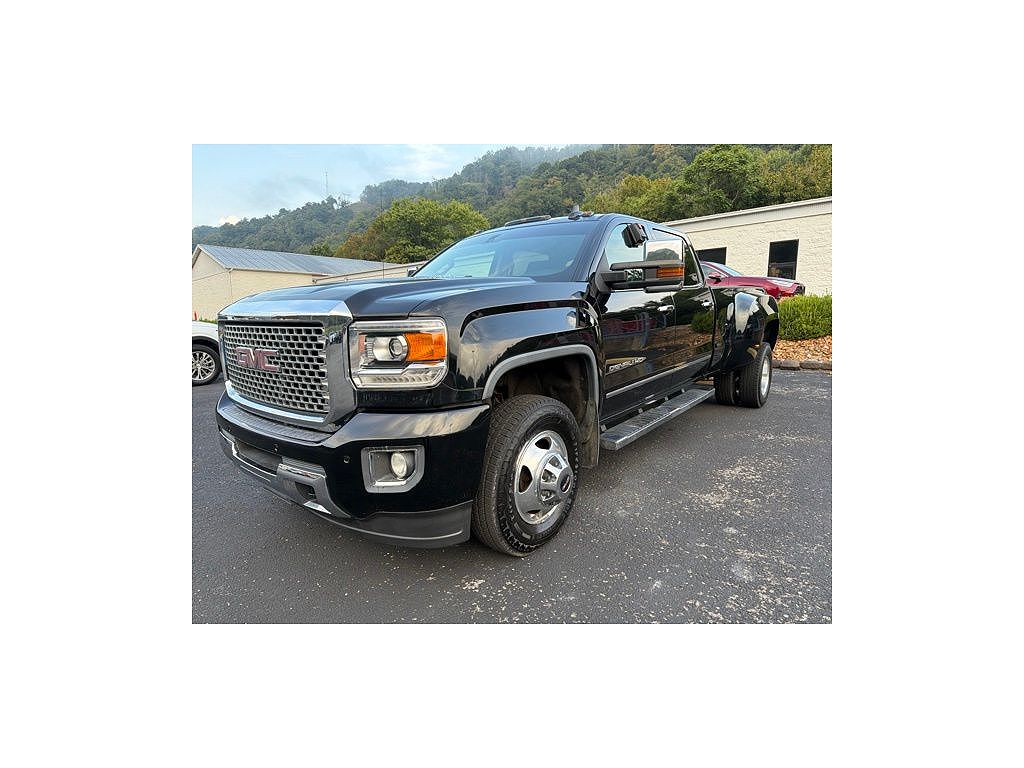 2015 GMC Sierra 3500HD Denali