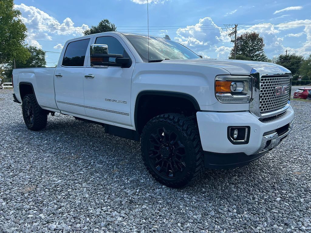 2015 GMC Sierra 3500HD Denali