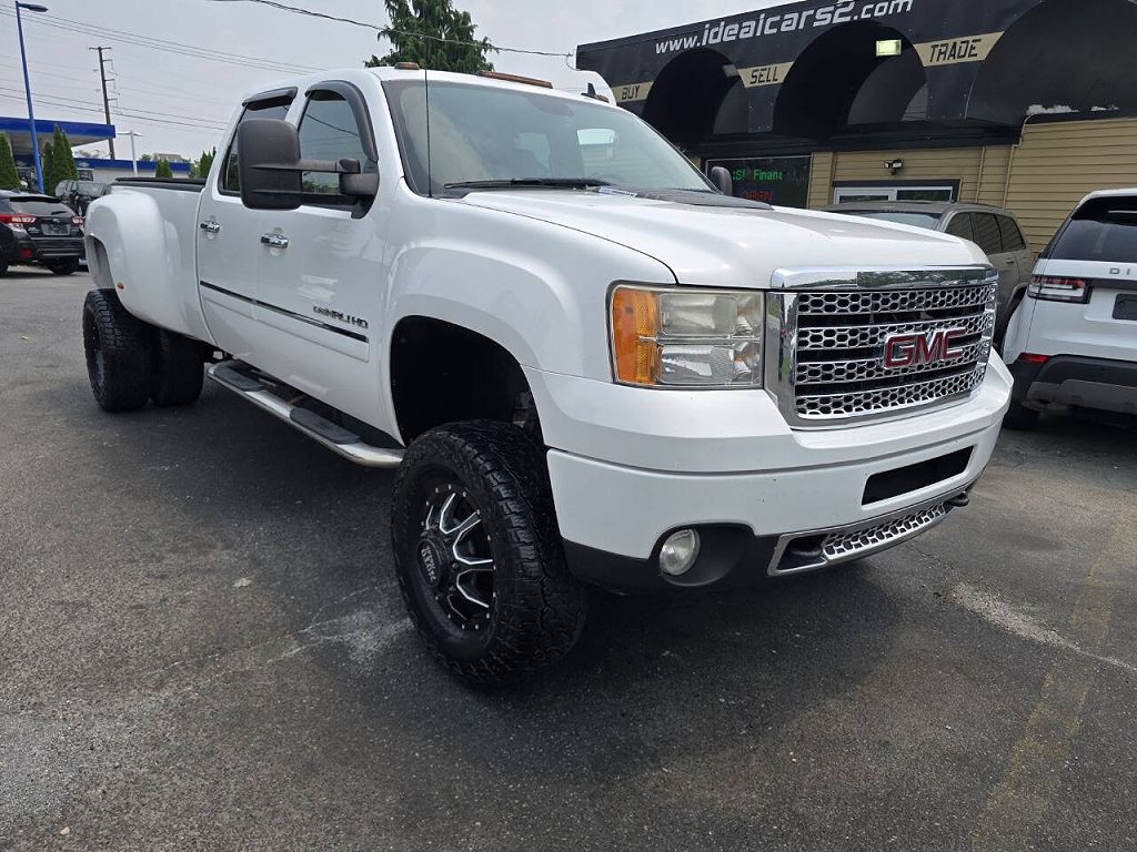 2011 GMC Sierra 3500HD Denali
