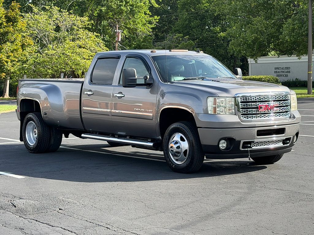 2012 GMC Sierra 3500HD Denali
