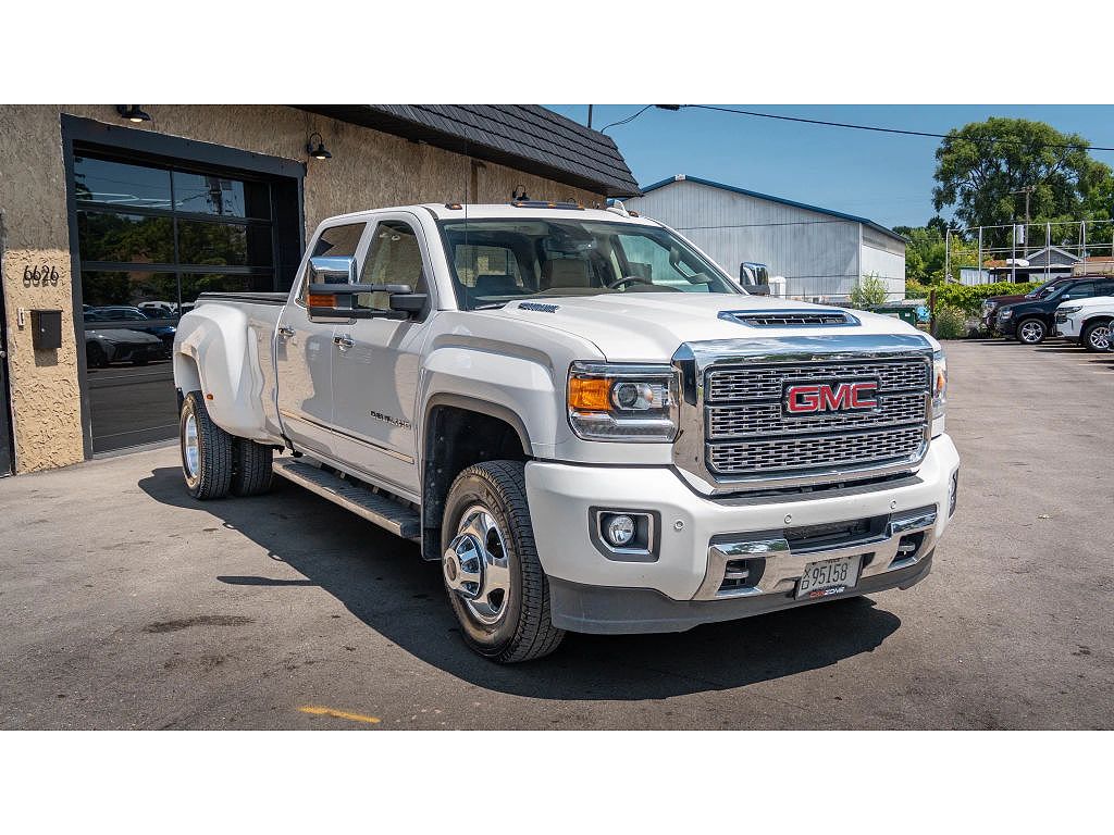 2019 GMC Sierra 3500HD Denali