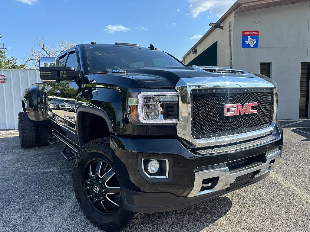 2019 GMC Sierra 3500HD Denali