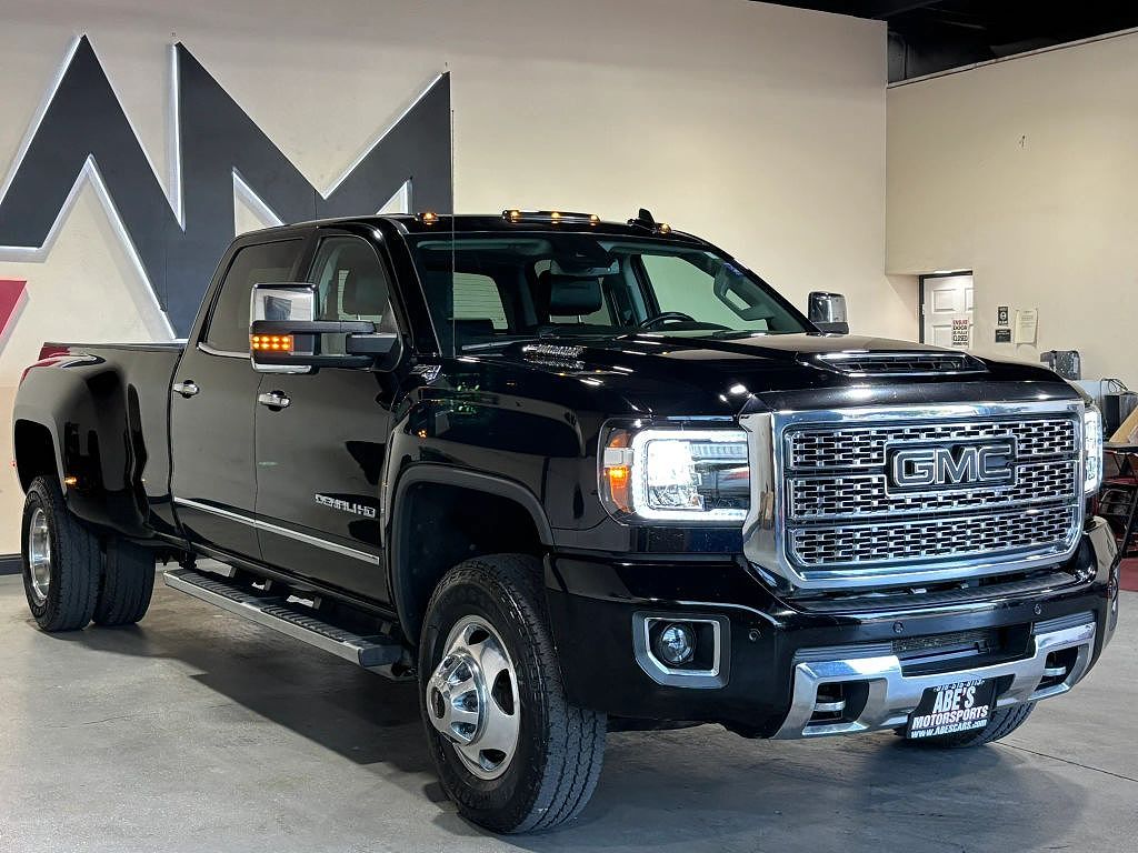 2019 GMC Sierra 3500HD Denali