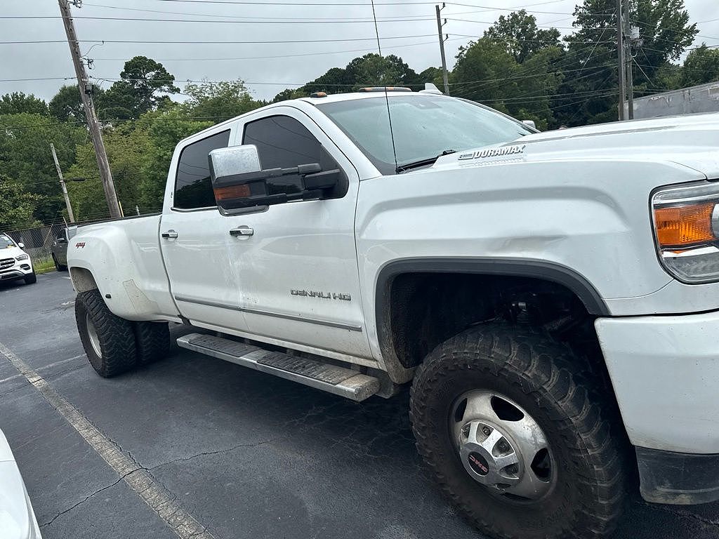 2017 GMC Sierra 3500HD Denali