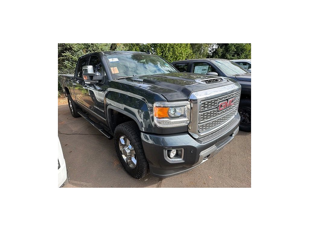 2018 GMC Sierra 3500HD Denali